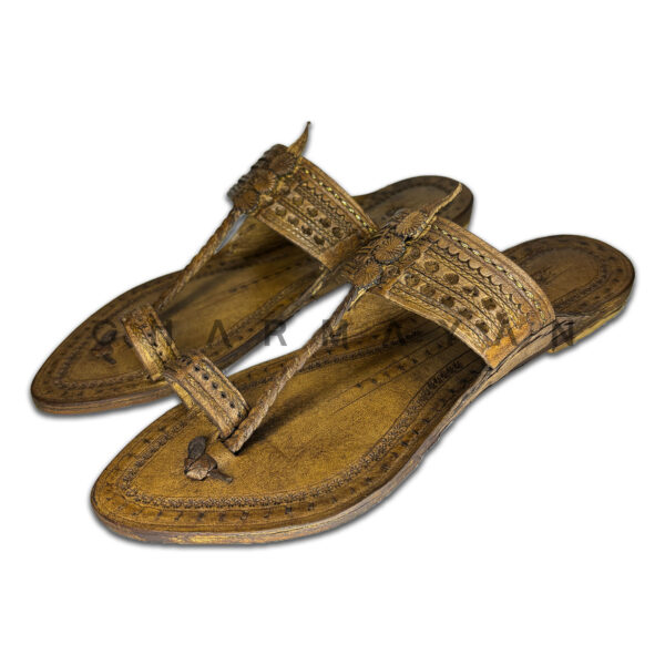 Akka Kolhapuri Kapshi Chappal - Image 5